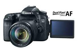 canon EOS70D- good vlogging camera with flip screen