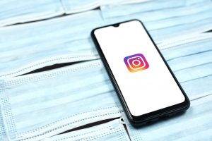 How to copy Instagram caption and comment