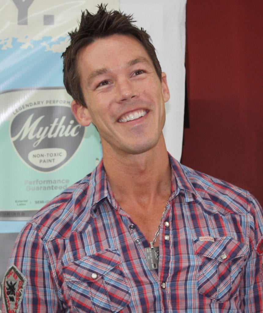 Patrimonio neto de David Bromstad en 2023 ingresos, carrera, biografía